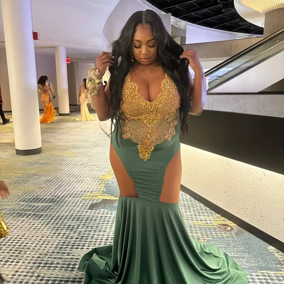 sell prom dresses Sequin-Print Long Dress with Open Back Light Blue / 16 Make a stunning entrance in the Scala 61320 Formal Long Prom Dress in vibrant Fuchsia Evening Gown Stores That Sell